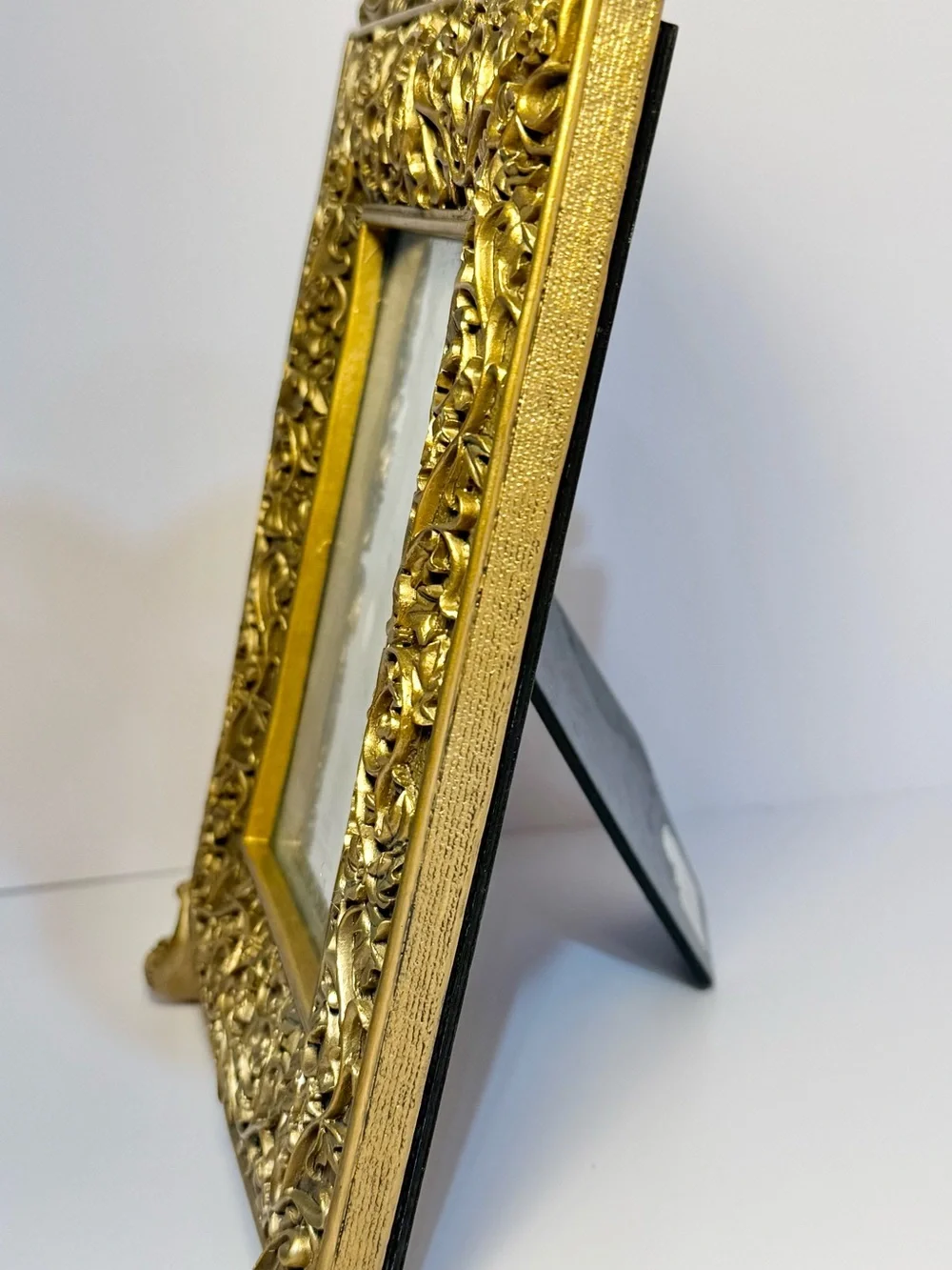 Ornate Gold faux Decorative 4x6 Picture Frame by frame ology floral scrolls